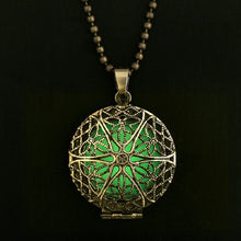 Load image into Gallery viewer, Glow in the Dark Locket Model Chain Necklace