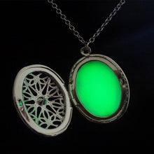 Load image into Gallery viewer, Glow in the Dark Locket Model Chain Necklace