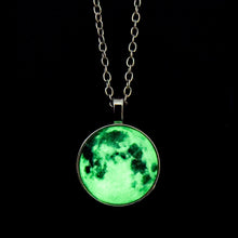 Load image into Gallery viewer, Glow in the Dark Fullmoon Pendant