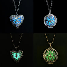 Load image into Gallery viewer, Glow in the Dark Locket Model Chain Necklace