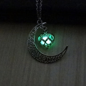 Charming Crescent Necklace with a Glowing Gem